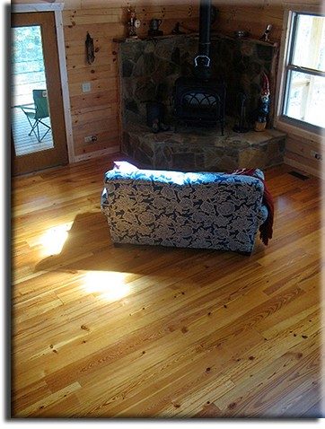 Heart pine country plank flooring