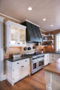 Antique Beam Sawn Oak Antique Beam Sawn Oak