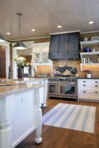 Antique Beam Sawn Oak Antique Beam Sawn Oak